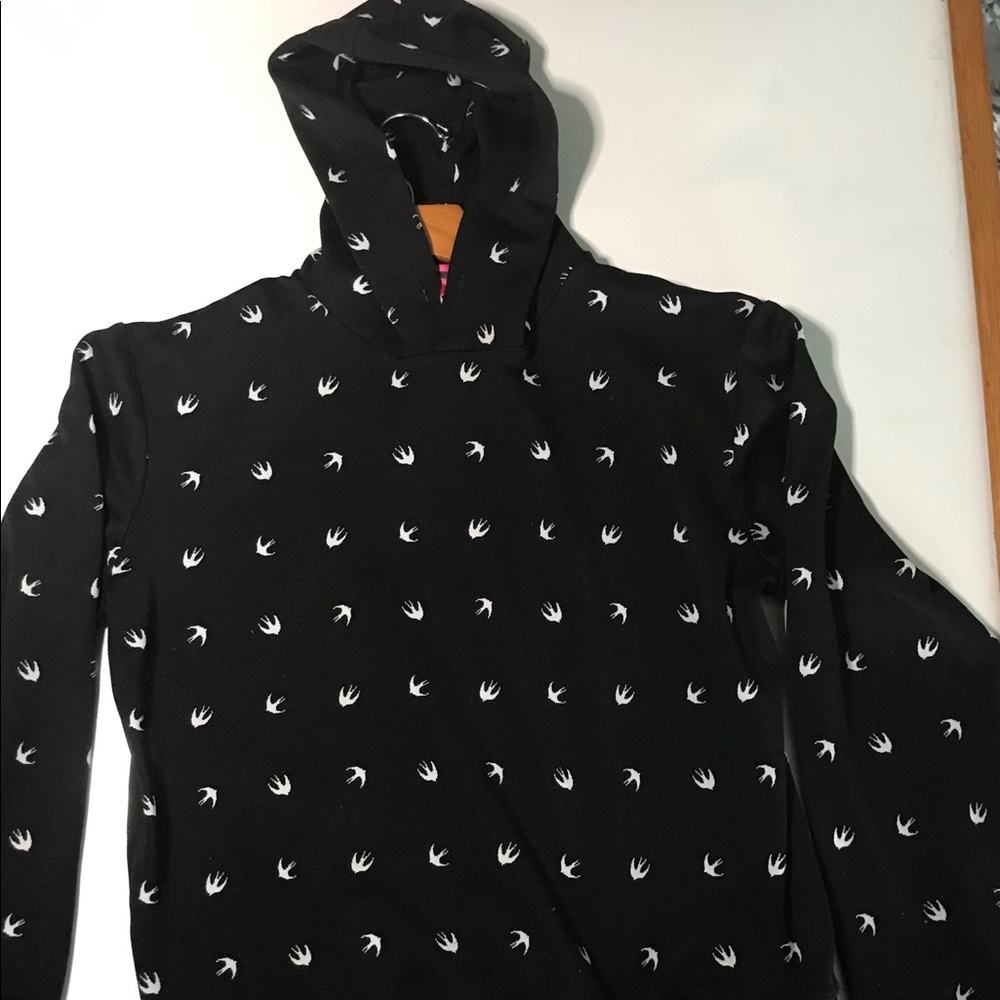 Alexander McQueen women swallow blackwhite sparrow